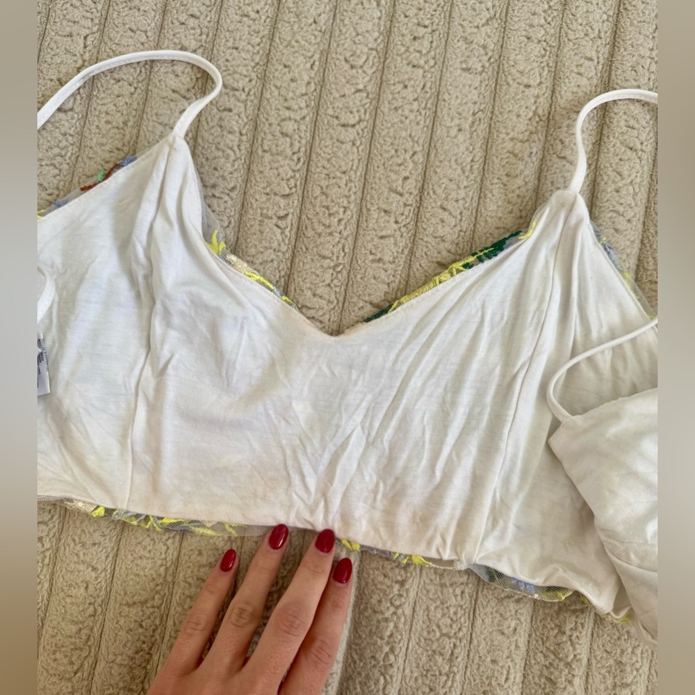 Urban Outfitters Embroidered Crop Top - Picture 5 of 5
